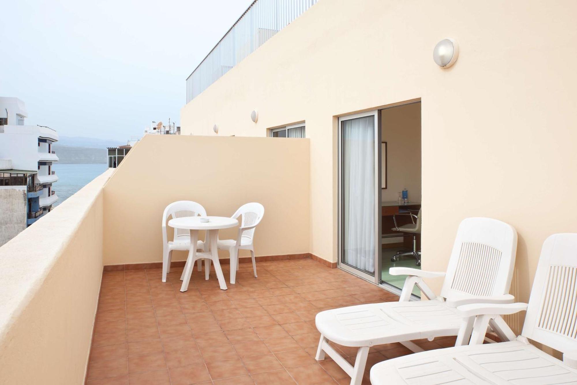 Nh Las Palmas Playa Las Canteras Zewnętrze zdjęcie